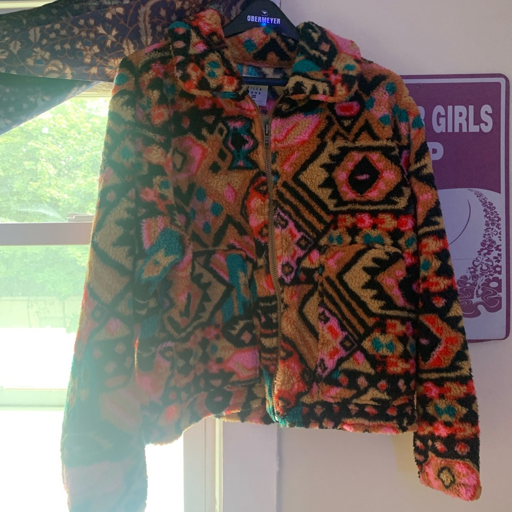 Billabong fleece